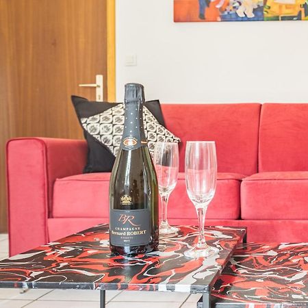 L' Art De Vivre - 3 Min Hypercentre - 4 Personnes Appartement Troyes Buitenkant foto